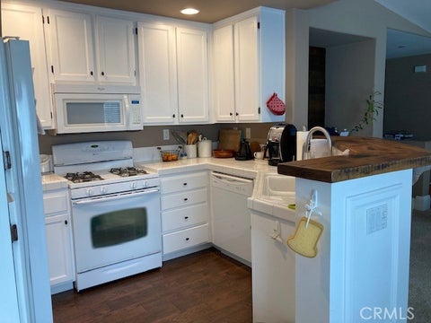 Photo of 180 Aurora AVE, San Marcos, CA 92078 (MLS # OC26181727)
