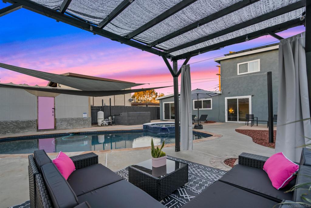 434 Del Mar Ct