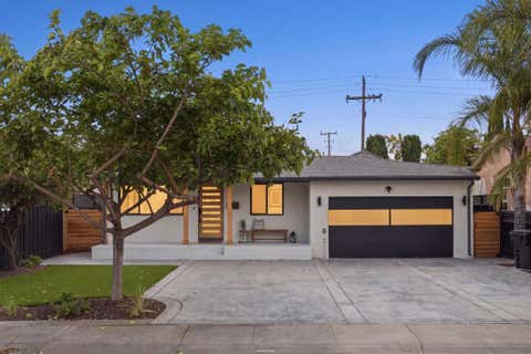 Photo of 715 Gridley Street, San Jose, CA 95127 (MLS # ML82058937)