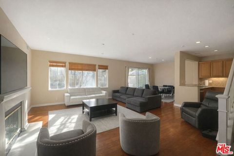 Photo of 10 Bolinas #20, Irvine, CA 92602 (MLS # 26642121)