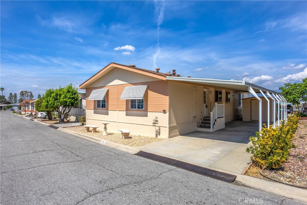 24414 University Ave 49