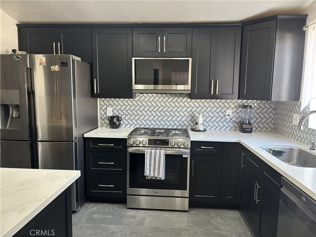 29021 Bouquet Canyon 296