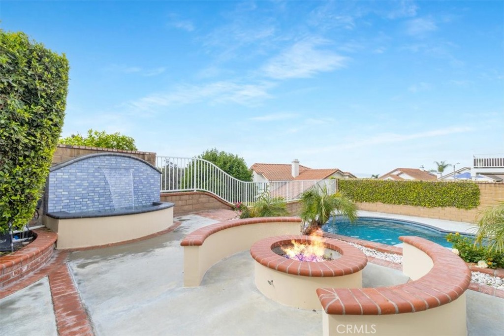 25912 Densmore Drive