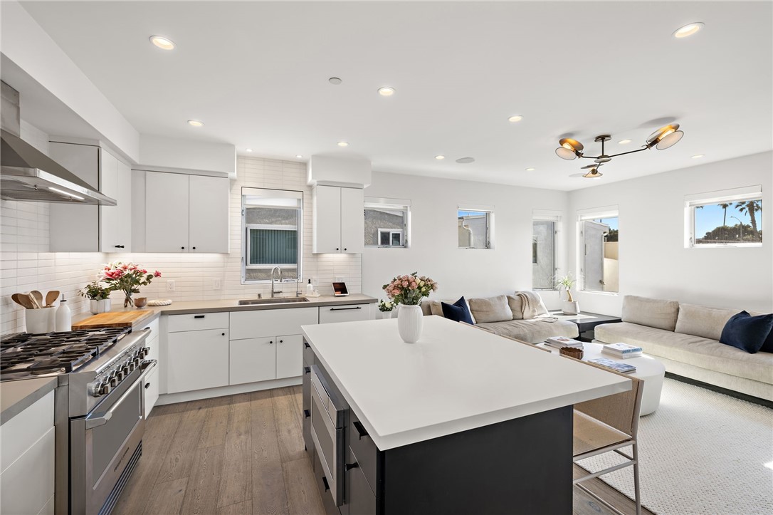 West Newport Beach (WSNB) - Residential