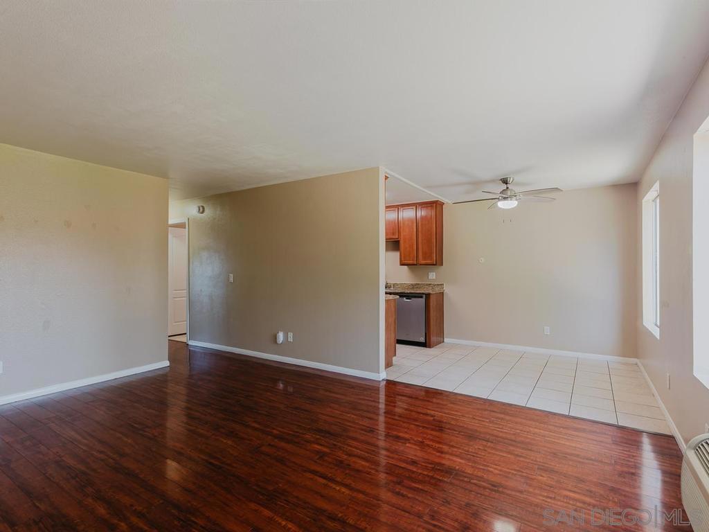 1240 N Broadway 53