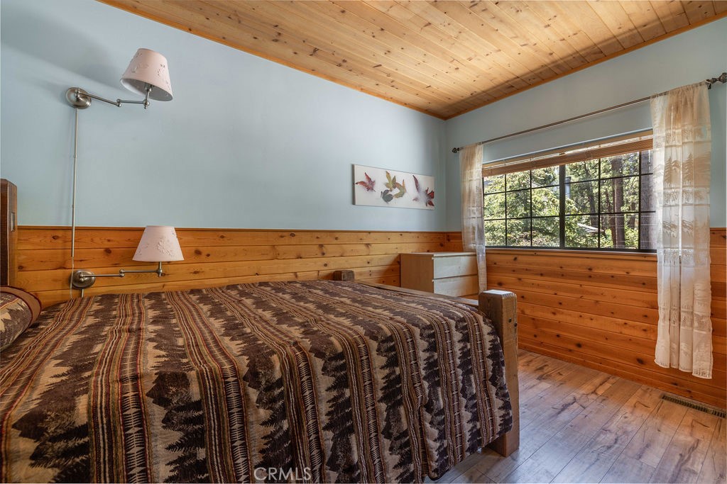 Big Bear Lake, California, 92315, United States, 4 Bedrooms Bedrooms, ,4 BathroomsBathrooms,Residential,Active,2028216