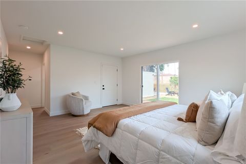 Tiny photo for 3641 Somerset, Los Angeles, CA 90016 (MLS # DW26050160)