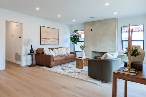 Tiny photo for 3641 Somerset, Los Angeles, CA 90016 (MLS # DW26050160)