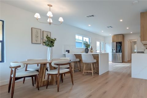 Tiny photo for 3641 Somerset, Los Angeles, CA 90016 (MLS # DW26050160)