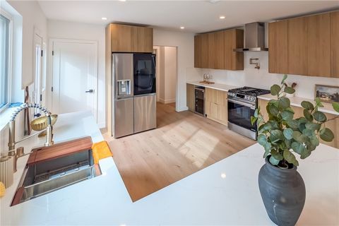 Tiny photo for 3641 Somerset, Los Angeles, CA 90016 (MLS # DW26050160)