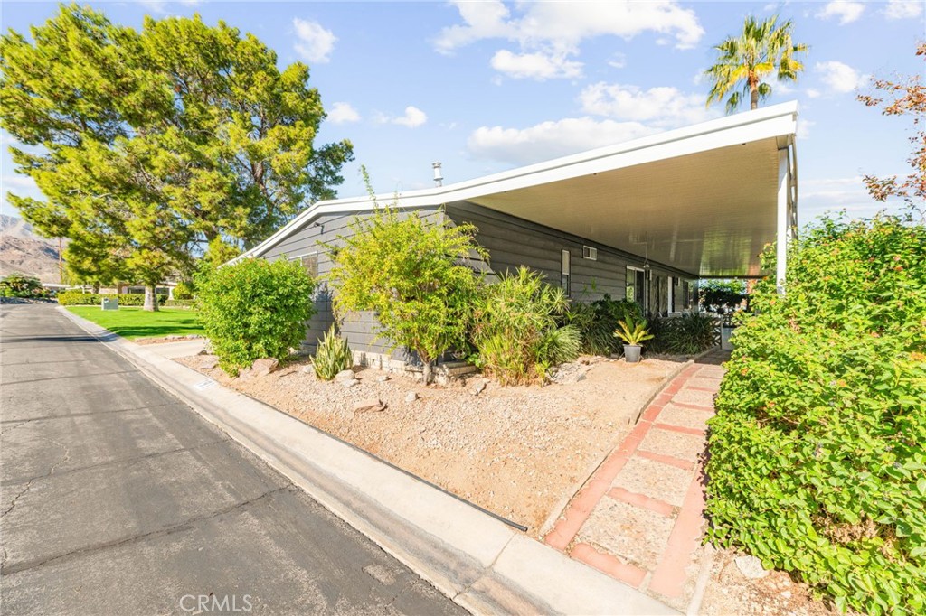 49305 Highway 74 191