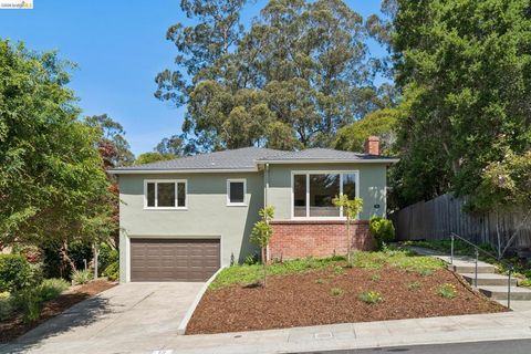 Photo of 73 Kingston Rd RD, Kensington, CA 94707 (MLS # 41134440)