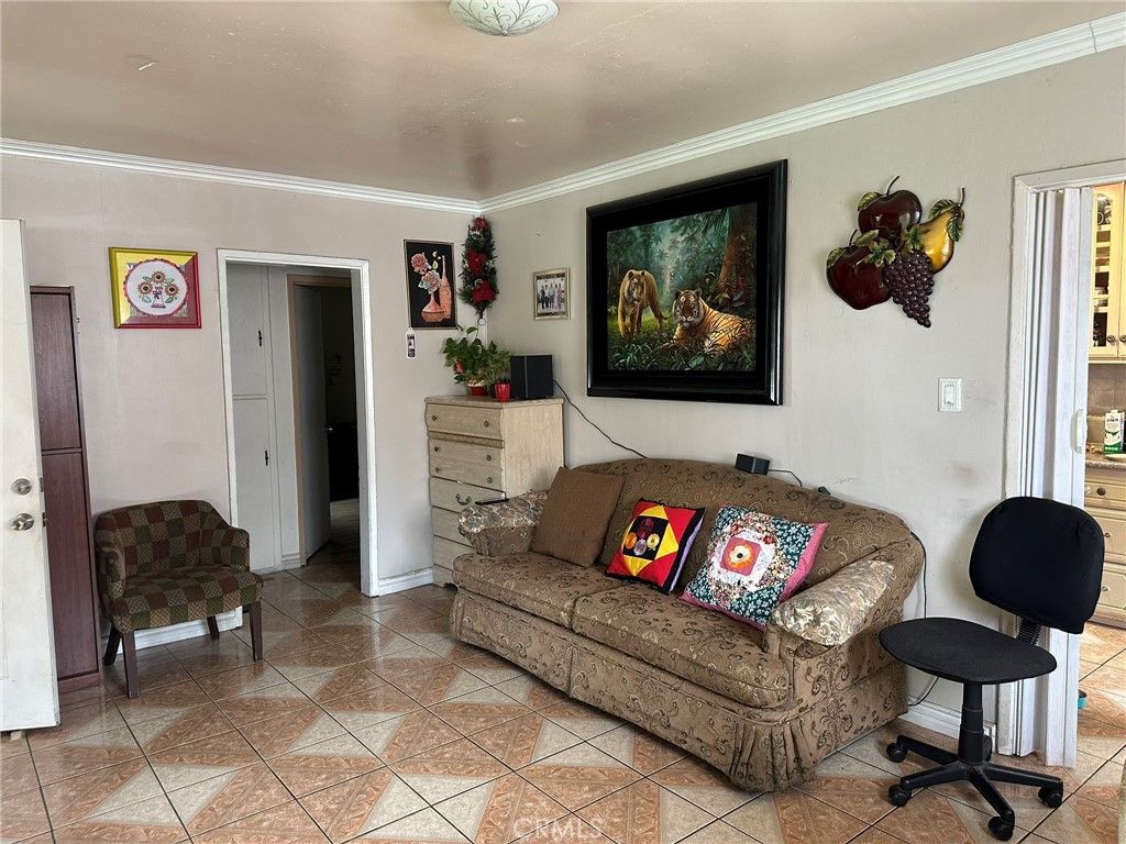 Photo of 5108 wimmer Avenue, Baldwin Park, CA 91706 (MLS # CV26073823)