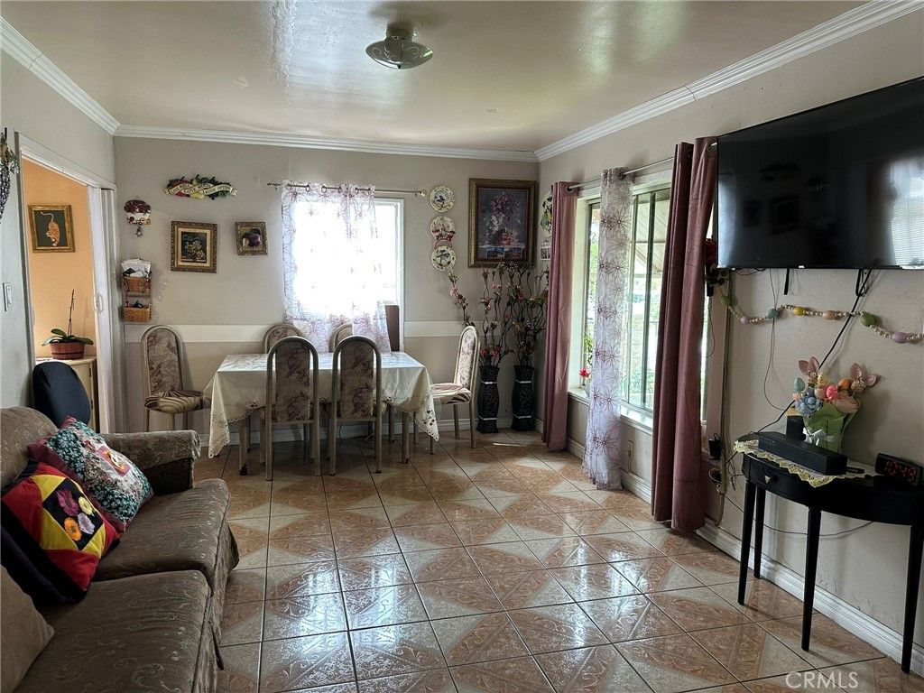 Photo of 5108 wimmer Avenue, Baldwin Park, CA 91706 (MLS # CV26073823)