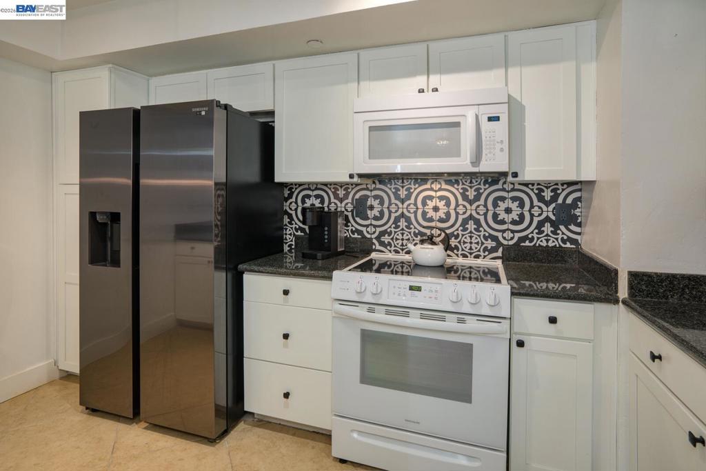 500 N St 205