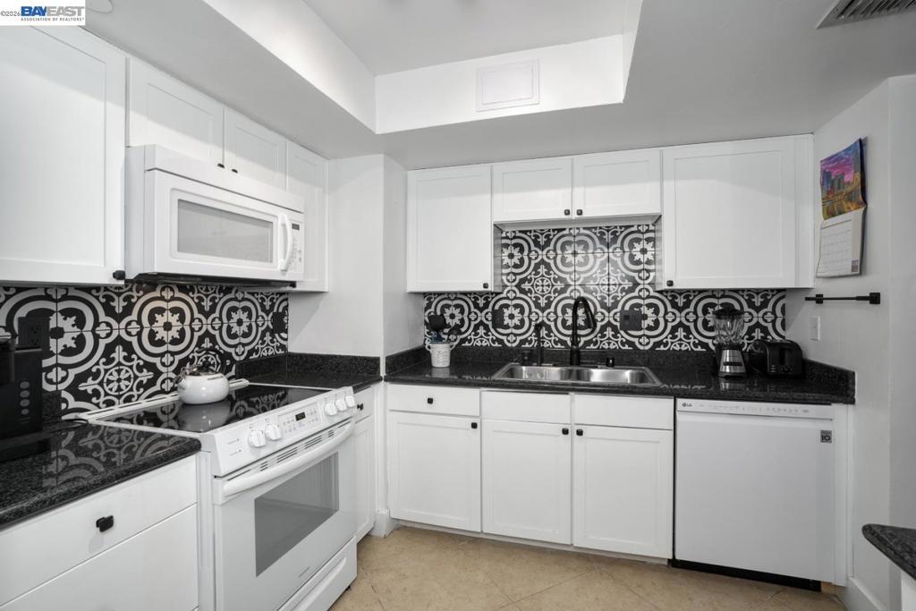 500 N St 205