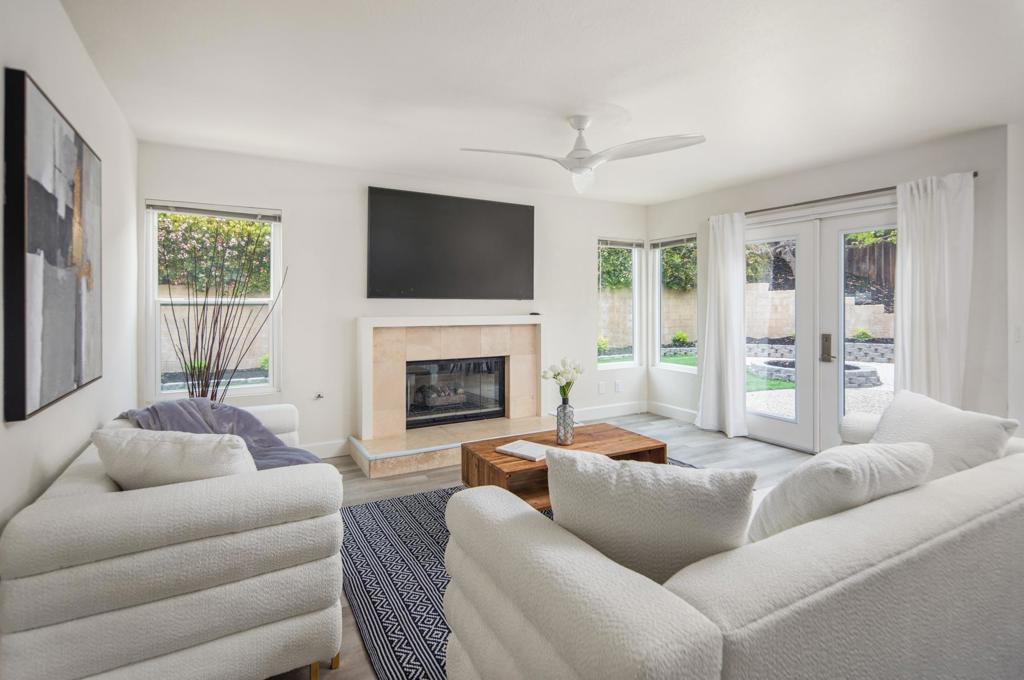 13358 Twin Circle Ct