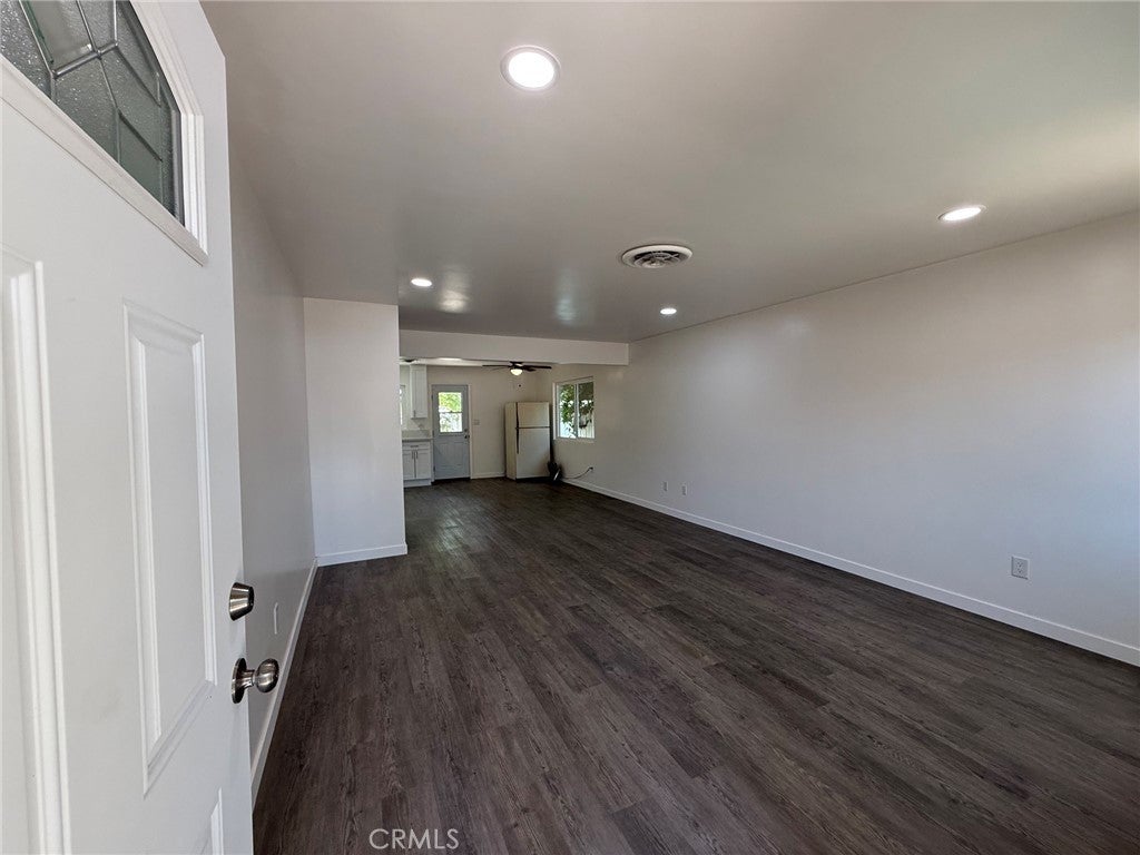 808 Stanislaus