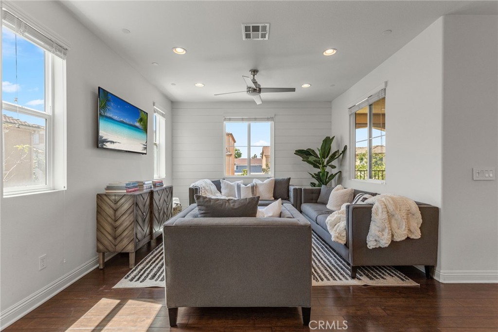 Santa Ana Heights Residential (SAHR) - Residential Lease