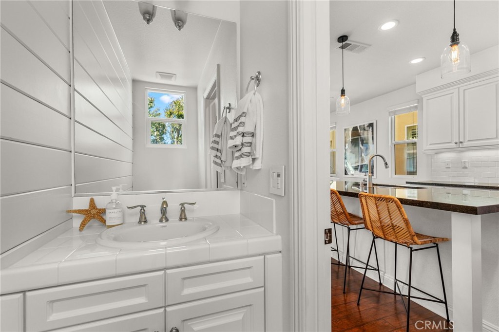 Santa Ana Heights Residential (SAHR) - Residential Lease