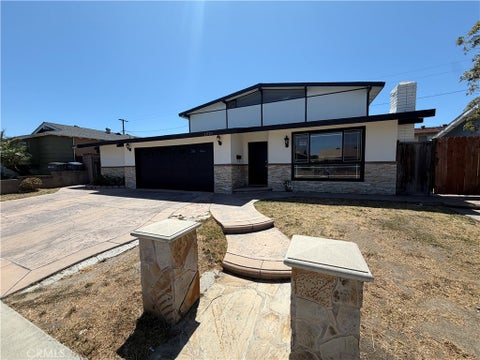 Photo of 21529 Dolores ST, Carson, CA 90745 (MLS # IV26160262)