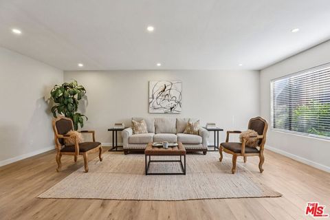 Photo of 1330 Stonewood Court, San Pedro, CA 90732 (MLS # 26666293)