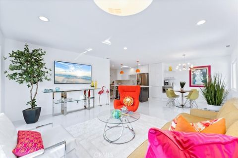 Photo of 1111 E Ramon Rd #87, Palm Springs, CA 92264 (MLS # PW26063312)