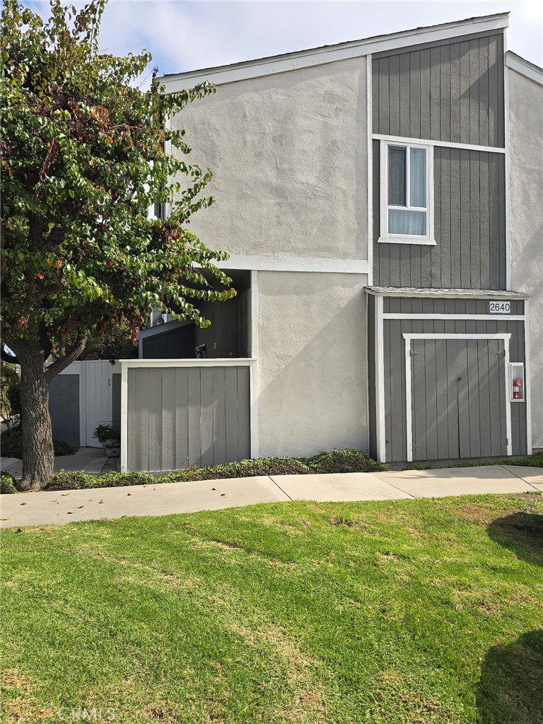 2640 W Segerstrom Unit H