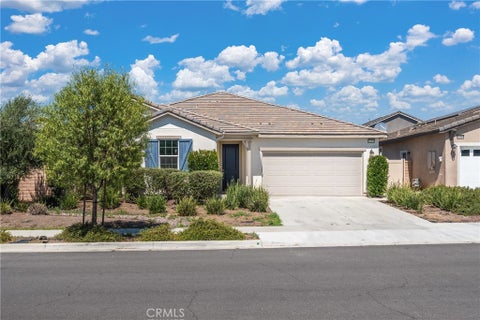Photo of 32359 Peters Street, Menifee, CA 92584 (MLS # SW25035775)