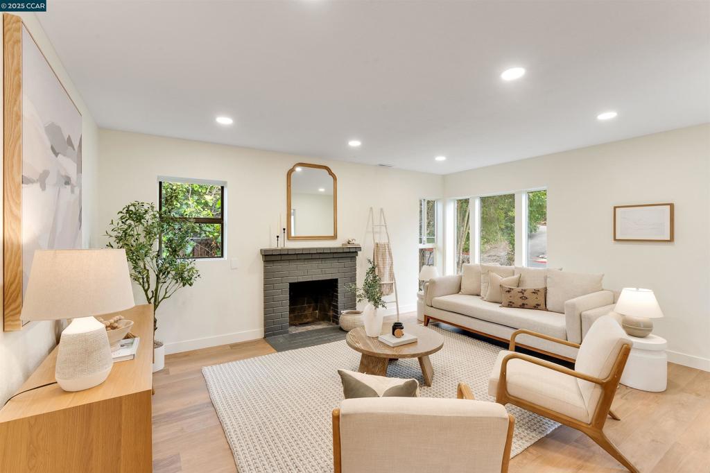 356 Kottinger Dr