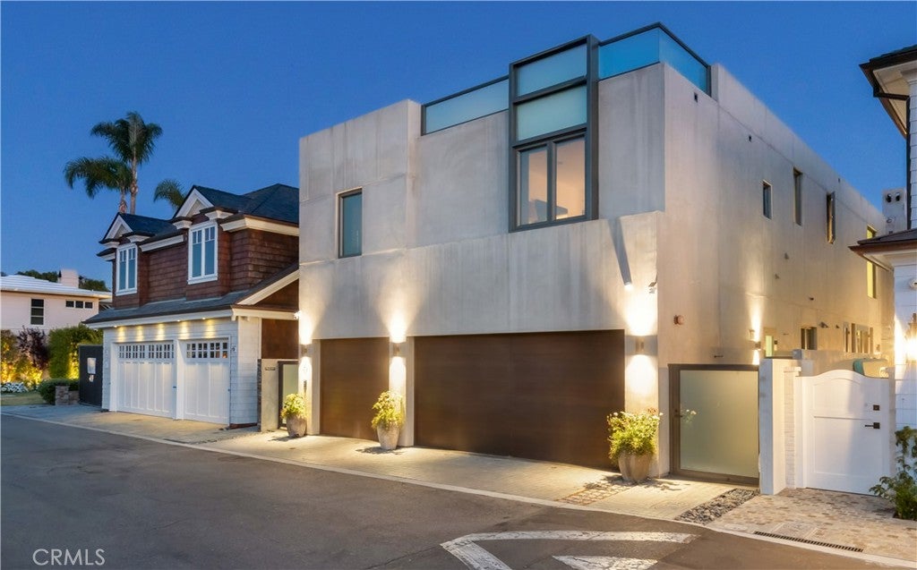8 Beacon Bay, Newport Beach CA 92660 - Photo 51