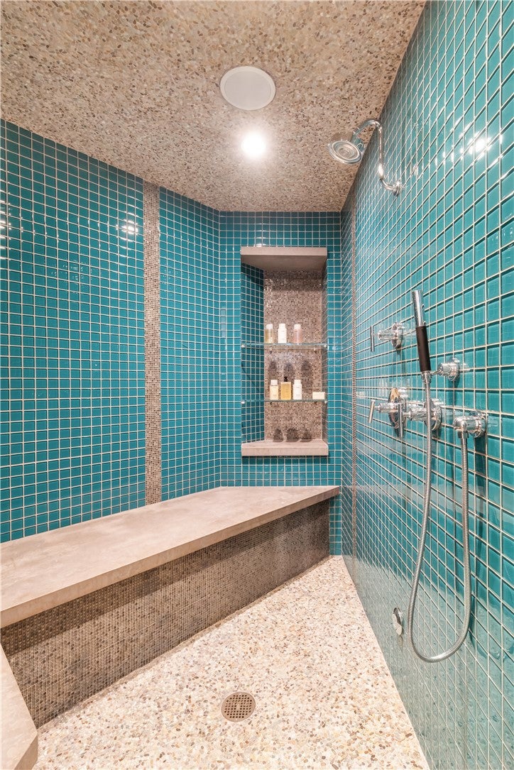 8 Beacon Bay, Newport Beach CA 92660 - Photo 43