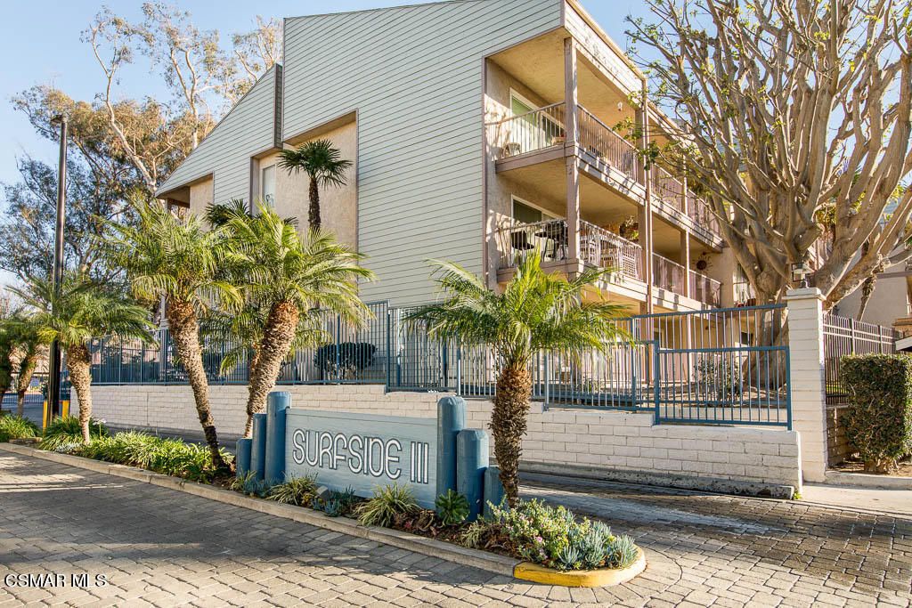 listing image 130729027954249251841