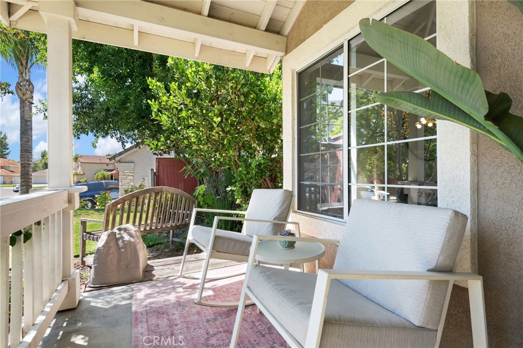 43502 Calle Carabana