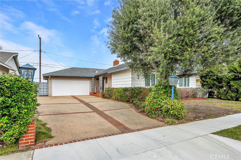 4905 Paseo De Las Tortugas