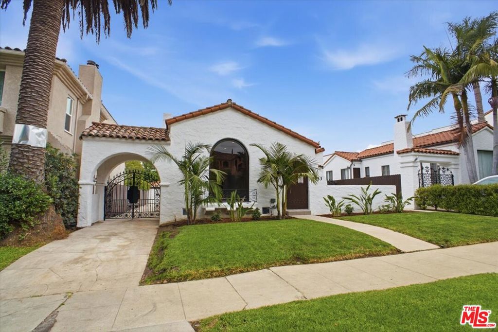 1153 Hi Point Street, Los Angeles CA 90035