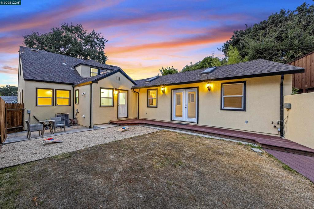 OLD MARTINEZ - Residential