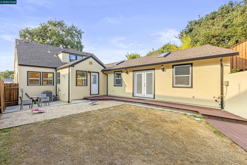 OLD MARTINEZ - Residential