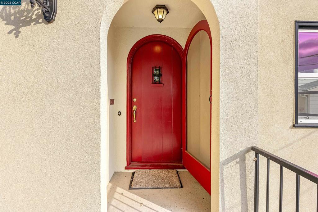 OLD MARTINEZ - Residential