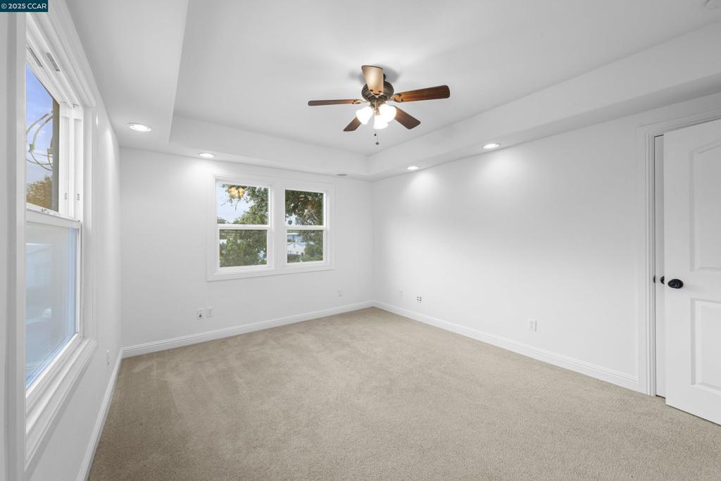 OLD MARTINEZ - Residential