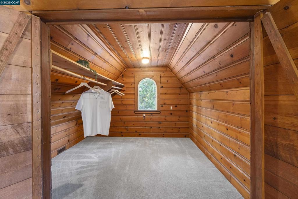 OLD MARTINEZ - Residential