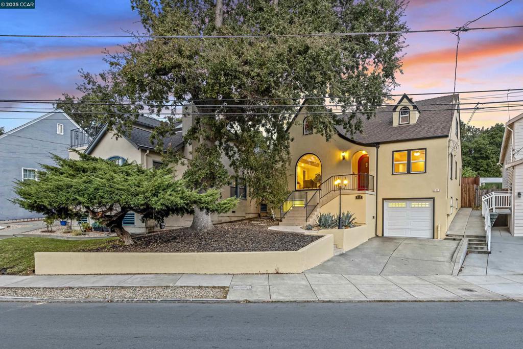 OLD MARTINEZ - Residential