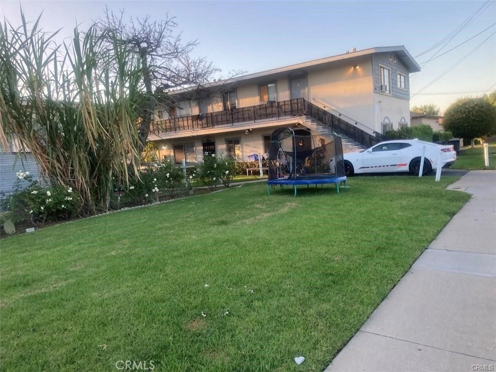 Photo of 528 N Batavia Street, Orange, CA 92868 (MLS # PW25272587)