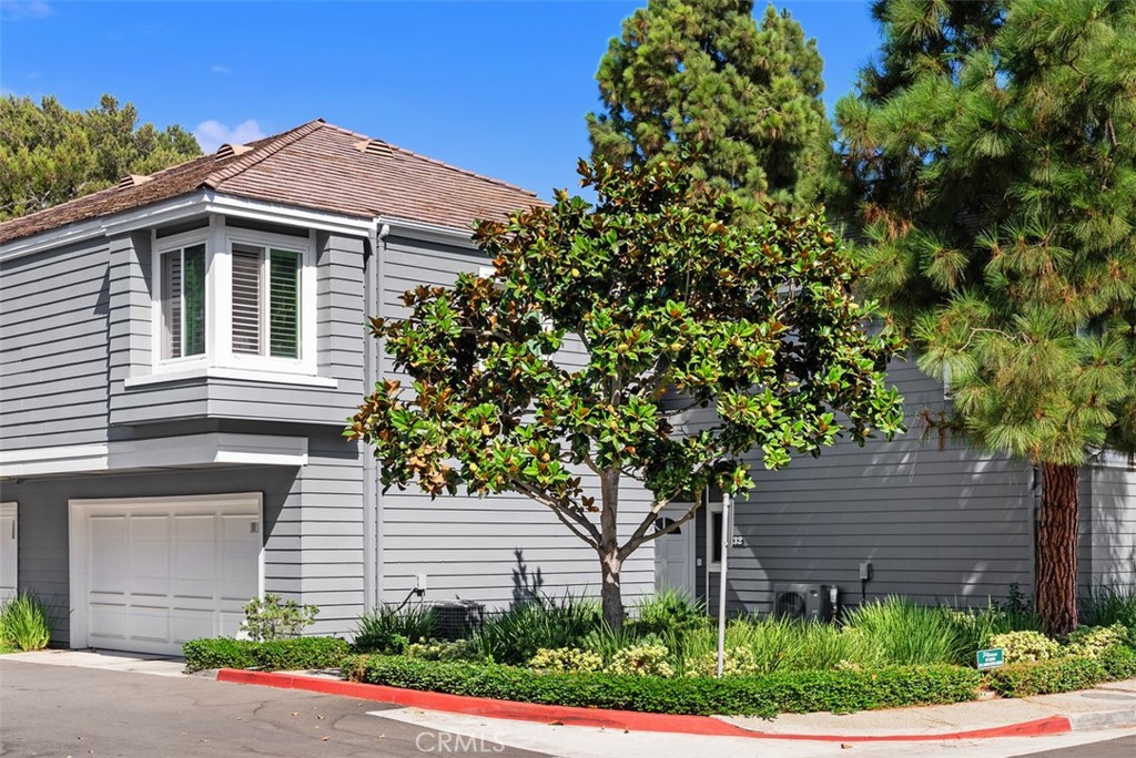 Welcome to 132 Westport, a RARE opportunity to own a HIGHLY SOUGHT-AFTER 3 bedroom, 3 bathroom residence in the gated community of Bayridge in Newport Beach. This light and bright home offers a spacious, open floor plan designed for both comfort and style. UNIQUELY, it is one of only four homes in the community that enjoy the convenience and privacy of their own private entrance.
Step inside to find soaring ceilings, abundant natural light, and a seamless flow between living, dining, and kitchen areas—perfect for entertaining or everyday living. Conveniently located on the main floor, one bedroom offers easy access and a full bathroom, ideal for guests or multi-generational living. The first floor also includes a fully dedicated laundry room, adding ease and functionality to everyday life.
Upstairs, the primary suite impresses with vaulted ceilings, expansive dimensions, generous closet space, and a private en-suite bathroom. A secondary bedroom also enjoys vaulted ceilings, large room proportions, and the privacy of its own en-suite.
This move-in ready home also offers fresh finishes, a patio for outdoor relaxation, and access to Bayridge’s resort-style amenities including a sparkling pool, spa, and beautifully maintained grounds. Ideally located within walking distance to the scenic Back Bay trails and Newport Christian School, and just minutes from Fashion Island, Balboa Island, Corona del Mar High School, Newport’s Back Bay Nature Preserve, and the Newport Beach Country Club.
Don’t miss your chance to experience COASTAL LIVING at its finest in this RARE Newport Beach gem.