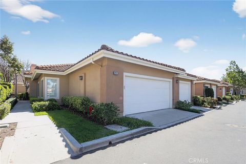 Photo of 21610 Paseo Venezia, Mission Viejo, CA 92692 (MLS # OC26083978)