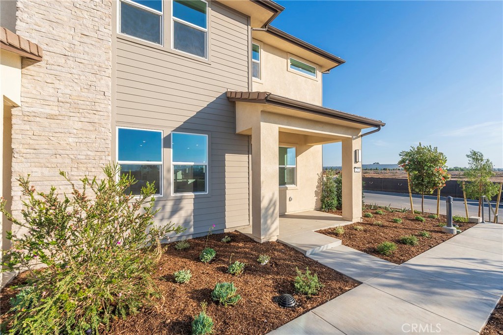 Portia - Residential Lease