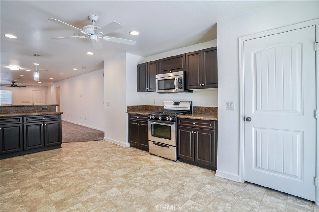 818 E Washington Avenue