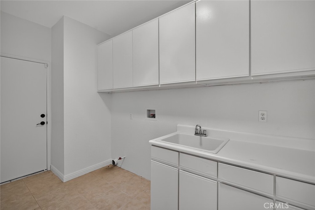 Lake La Quinta (31325) - Residential