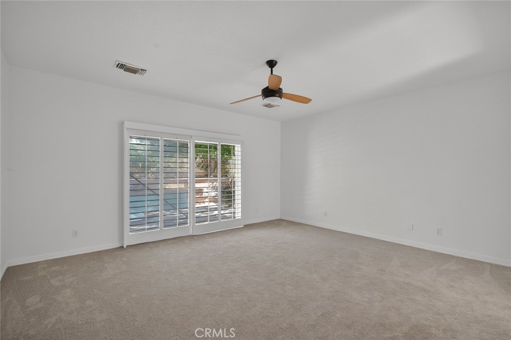 Lake La Quinta (31325) - Residential