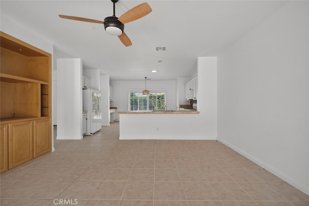 Lake La Quinta (31325) - Residential